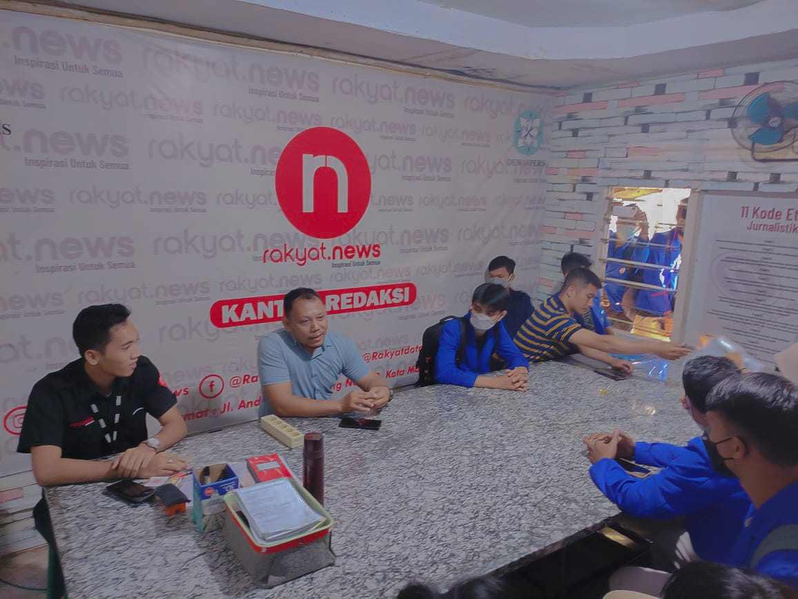 Bakal Kolaborari, Mahasiswa Penjas Unimerz Sambangi Kantor Redaksi Rakyatdotnews