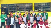 Mahasiswa Posko 7 KKN UIN Alauddin Makassar bersama Siswa/i SDN 167 Tua, Dusun Limpua, Desa Tua, Kecamatan Majauleng, Kabupaten Wajo. (Dok. Istimewa).
