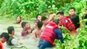 Dua Pelajar Terseret Arus di Sungai Mangga 3, Satu Meninggal