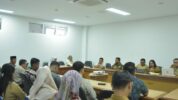 DPRD Sulbar Bahas Dampak Permentan Terhadap Harga Sawit Petani