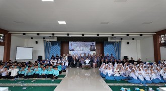 SWINS dan Ponpes Darul Mukhlishin Berkolaborasi dalam Pengabdian Masyarakat Terpadu