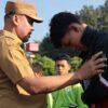 Wali Kota Bekasi Tri Adhianto Lepas Tim Sepakbola ke Korea Selatan