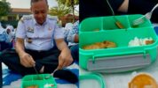 Bawa Bekal dari Istri, Wali Kota Bekasi Makan Siang Bersama Siswa SMPN 3