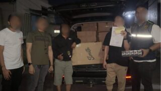 Bea Cukai Makassar Gagalkan Penyelundupan 170 Ribu Batang Rokok Ilegal Lewat Jalur Ekspedisi