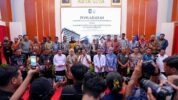 Gubernur Sulawesi Selatan, Andi Sudirman Sulaiman Menerima Kunjungan Menteri Dalam Negeri (Mendagri) Tito Karnavian di Aula Asta Cita, Rumah Jabatan Gubernur Sulsel, Kamis (11/9/2025).