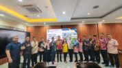 Alimudin Bersama dengan Seluruh Anggota Komisi I DPRD Kota Bekasi