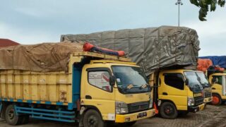 Angka Kecelakaan Tinggi hingga Upah Rendah, Pengamat Transportasi Dorong Sertifikasi Khusus Sopir Truk ODOL